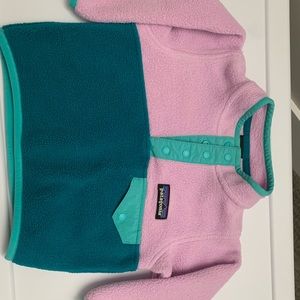 Patagonia Snap T Fleece pullover. EUC! Sz 6-12 months.